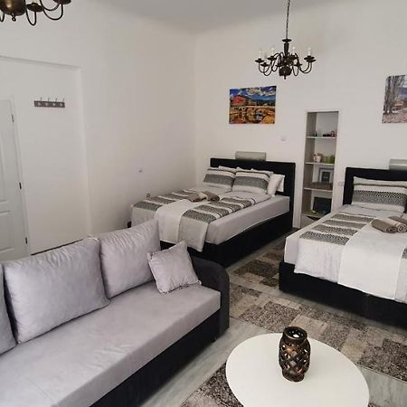 Ferhadija A&E Apartment Сараево Экстерьер фото