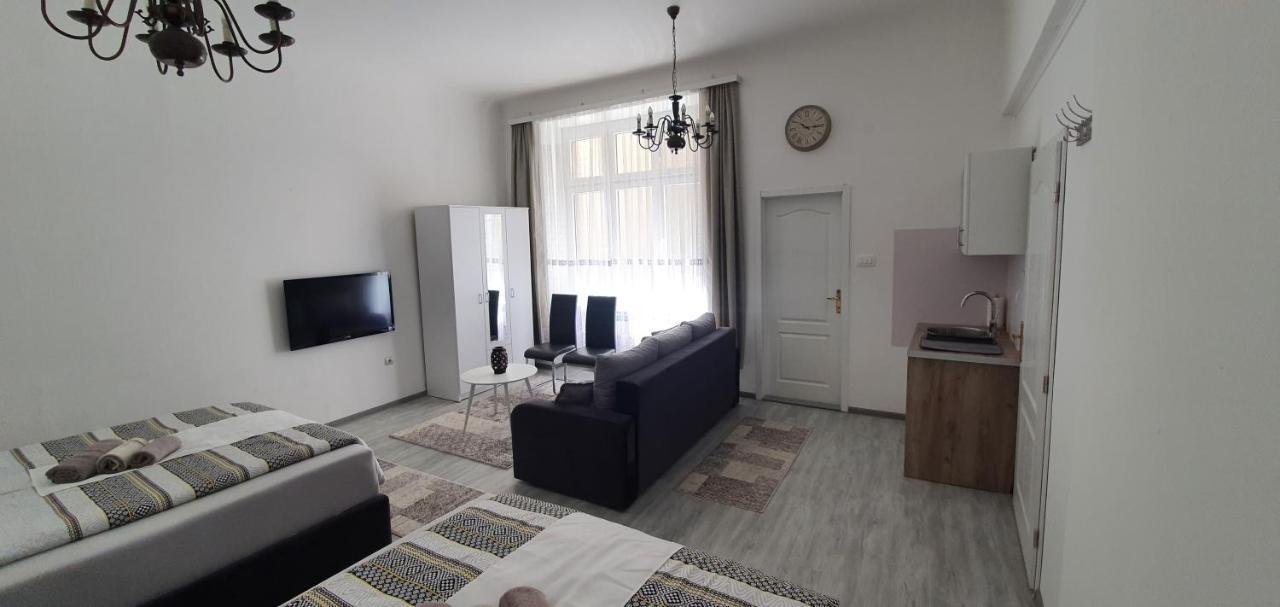 Ferhadija A&E Apartment Сараево Экстерьер фото