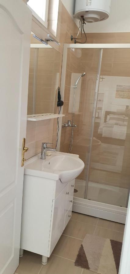 Ferhadija A&E Apartment Сараево Экстерьер фото