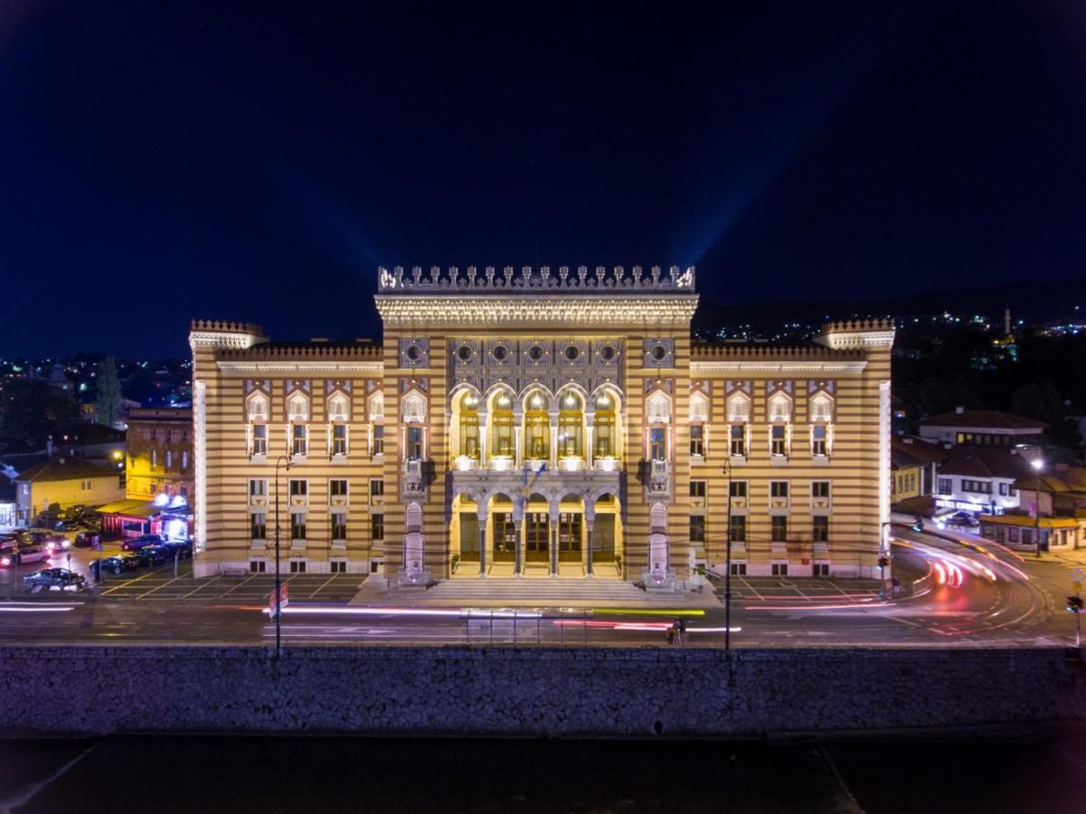 Ferhadija A&E Apartment Сараево Экстерьер фото
